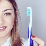 6 segreti per la pulizia dei denti: per una corretta igiene orale